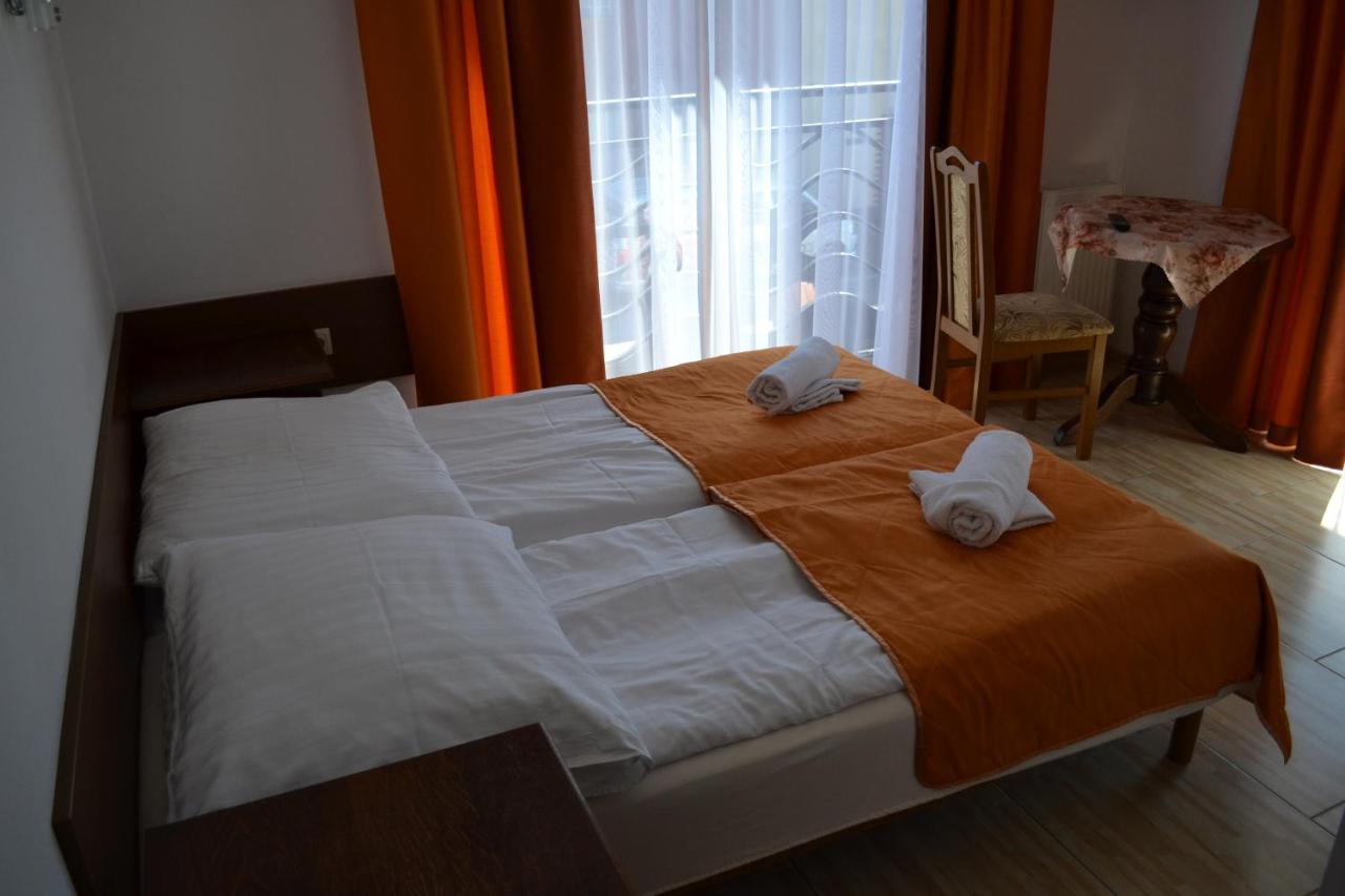 Gosciniec Kaszebe Bed and Breakfast Łeba Eksteriør billede