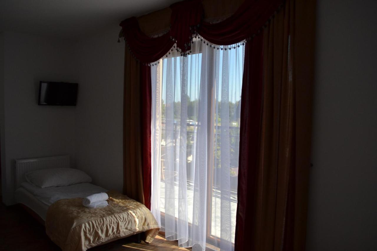 Gosciniec Kaszebe Bed and Breakfast Łeba Eksteriør billede