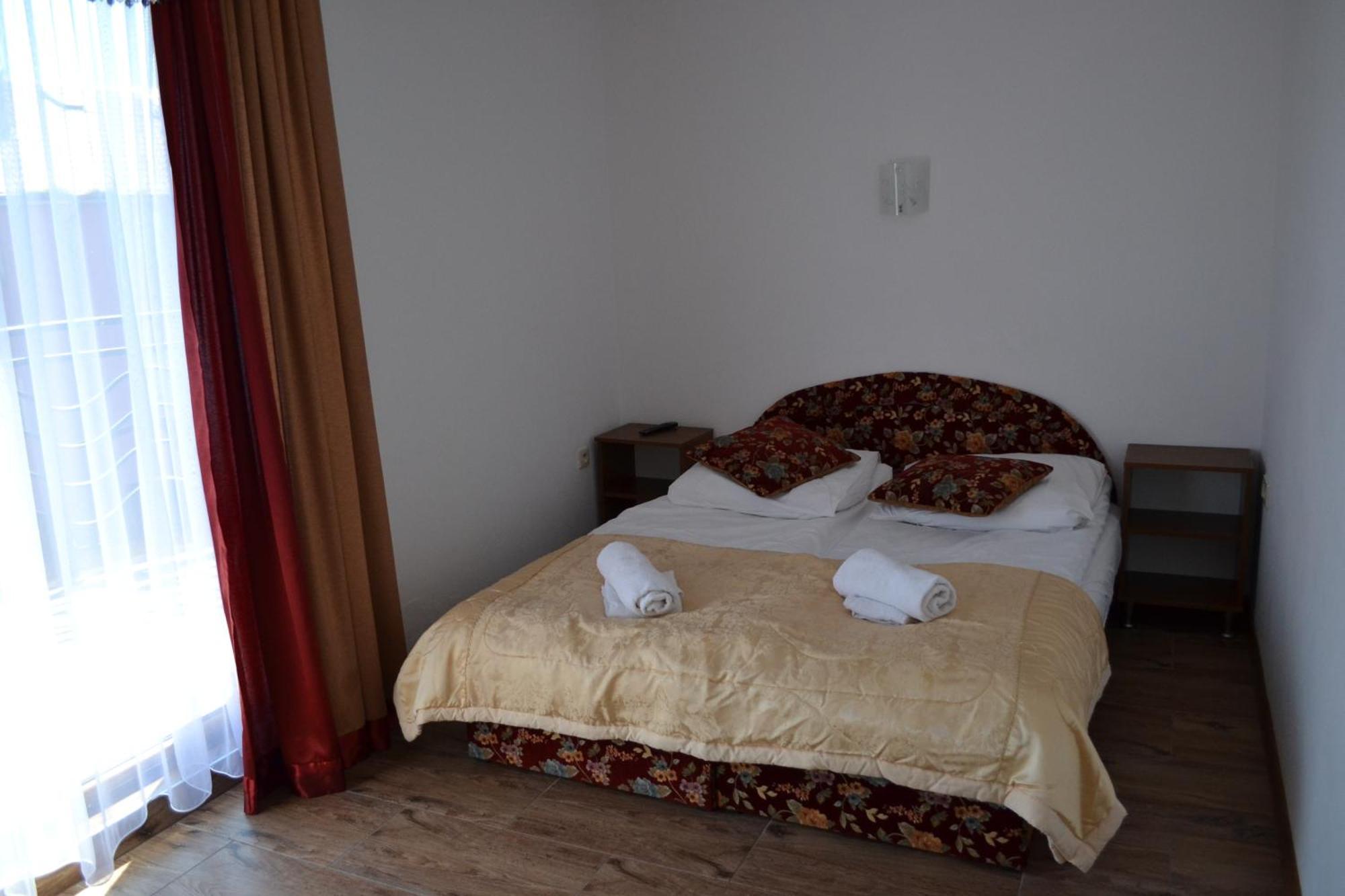 Gosciniec Kaszebe Bed and Breakfast Łeba Værelse billede