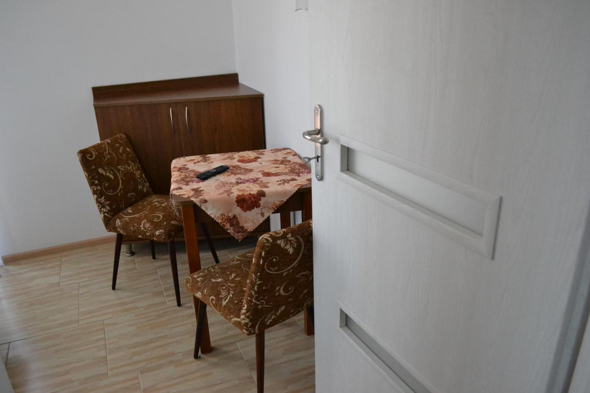 Gosciniec Kaszebe Bed and Breakfast Łeba Eksteriør billede
