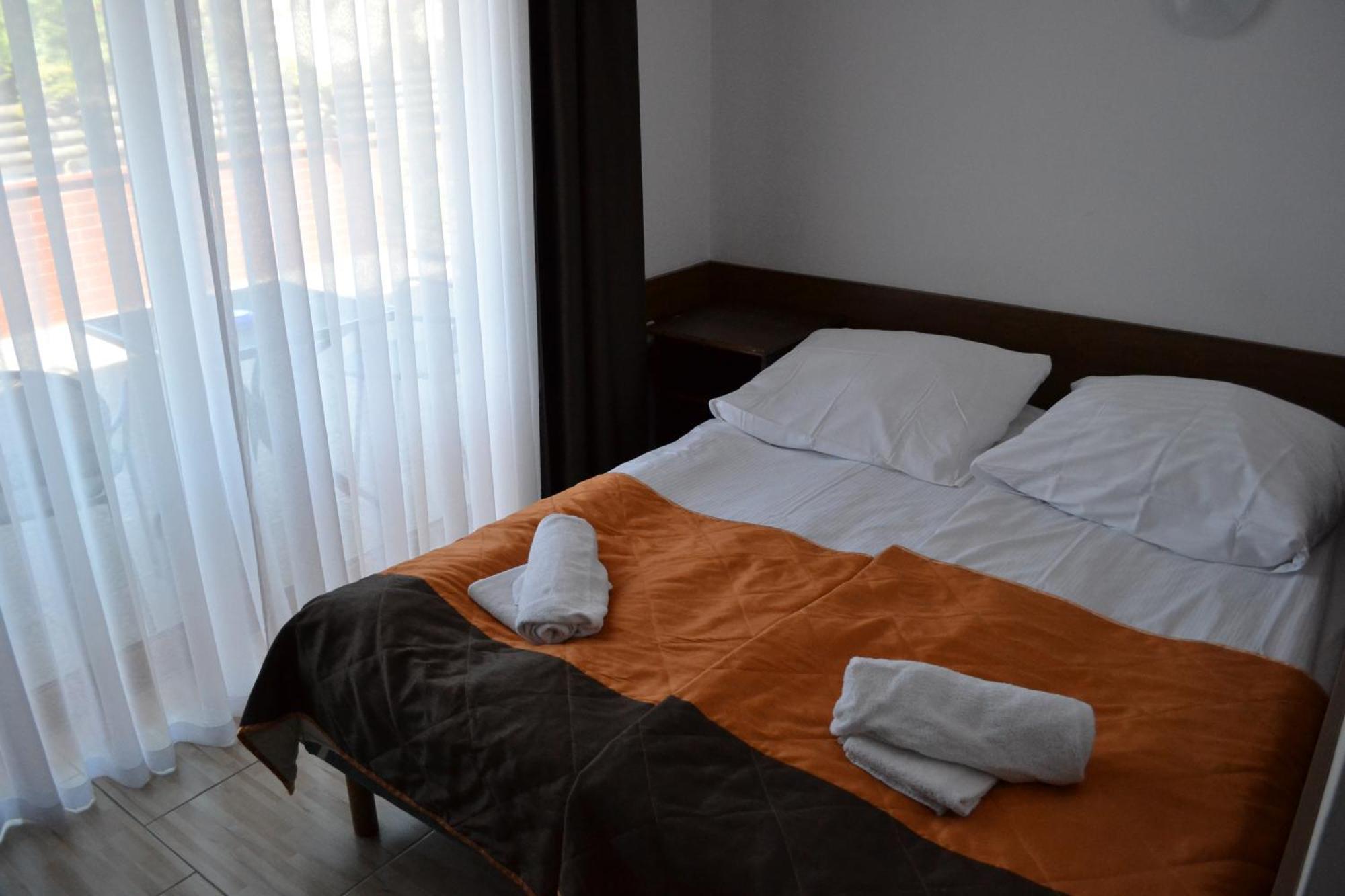 Gosciniec Kaszebe Bed and Breakfast Łeba Eksteriør billede