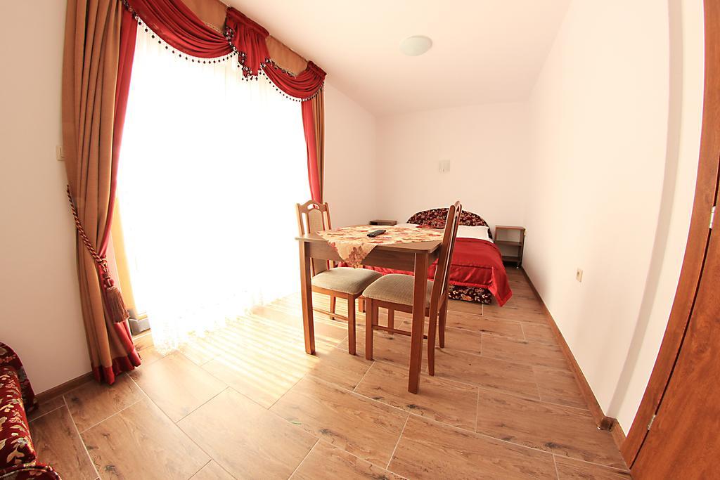 Gosciniec Kaszebe Bed and Breakfast Łeba Eksteriør billede