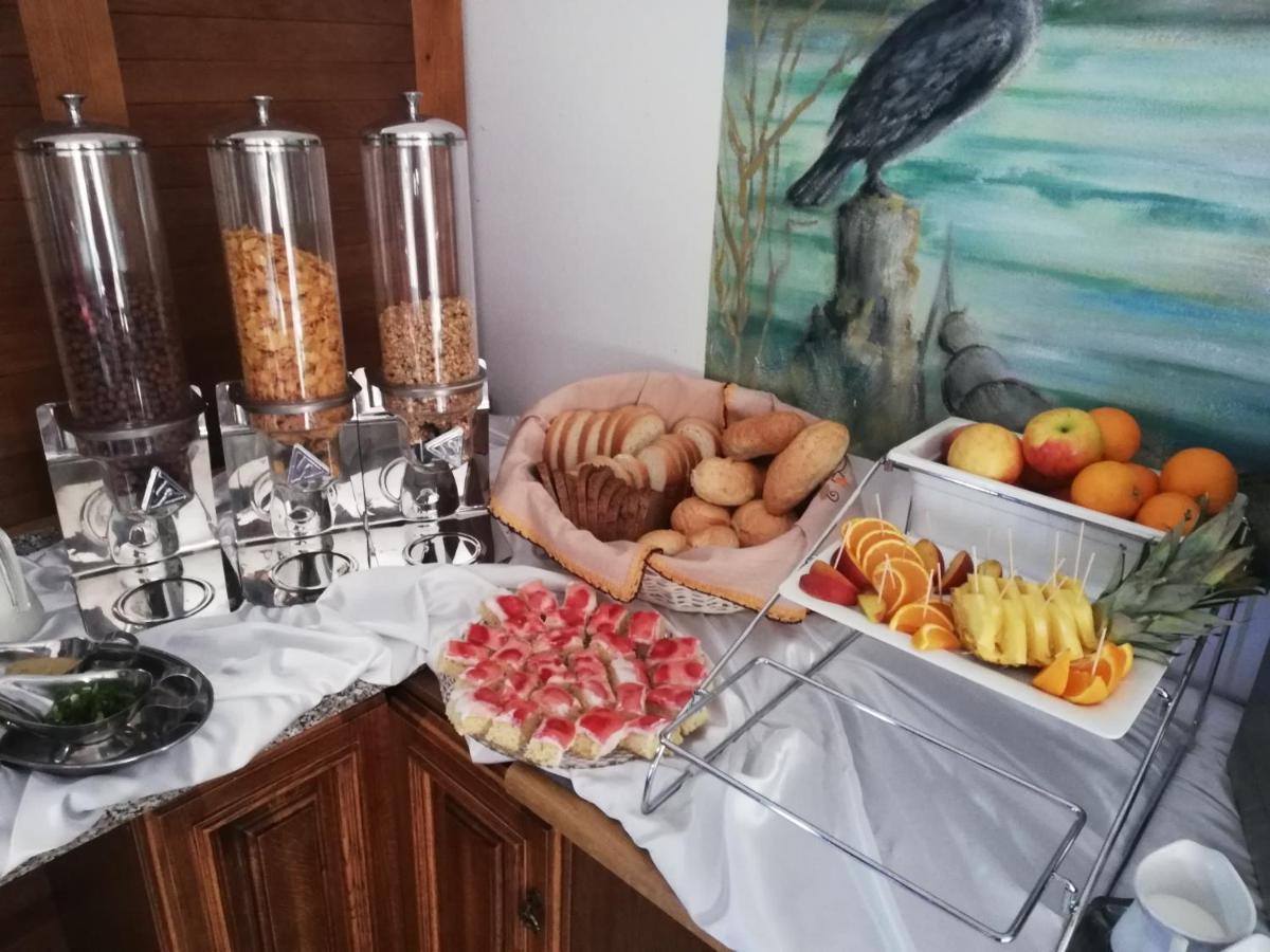 Gosciniec Kaszebe Bed and Breakfast Łeba Eksteriør billede